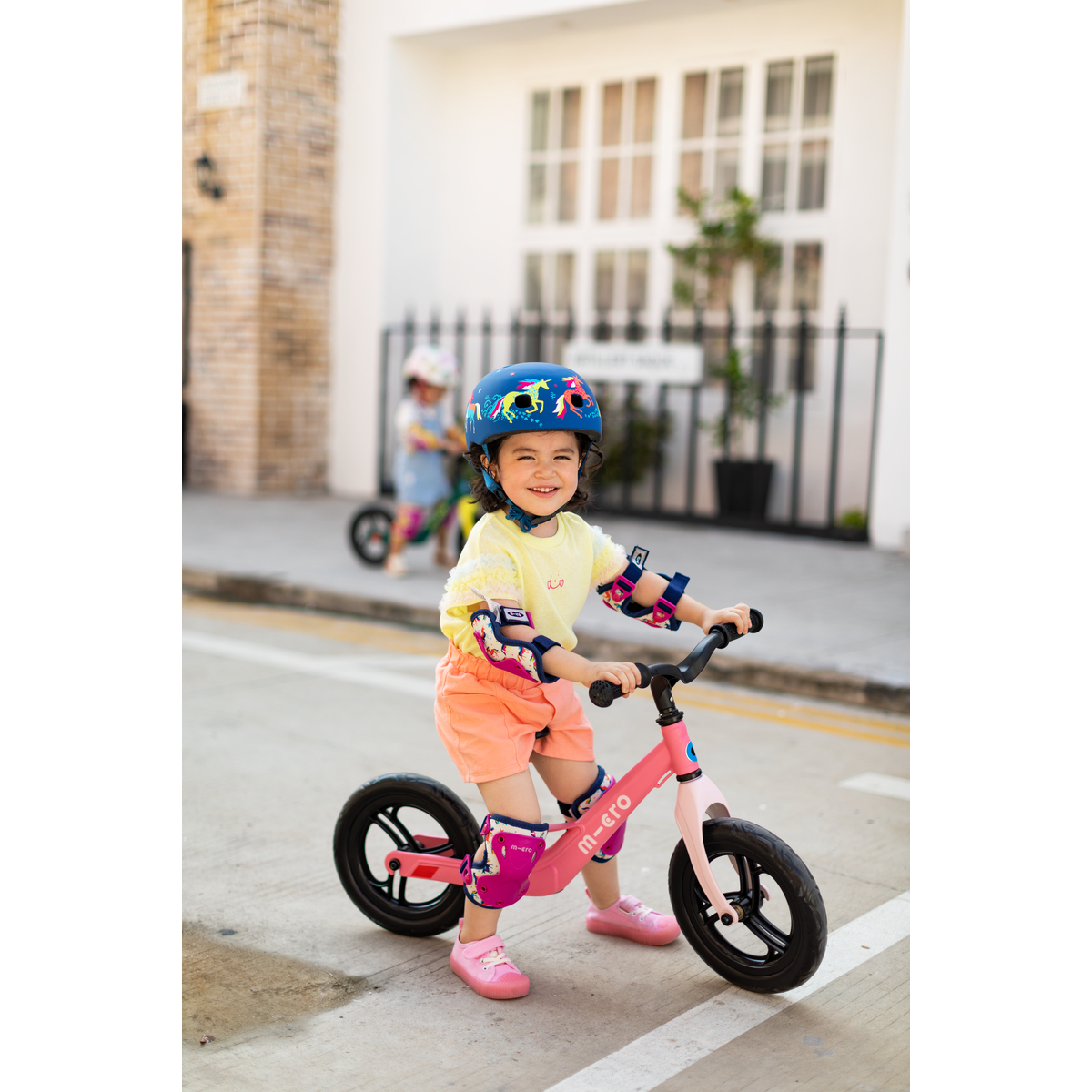 large Micro Balance Bike Lite Flamingo Pink 4