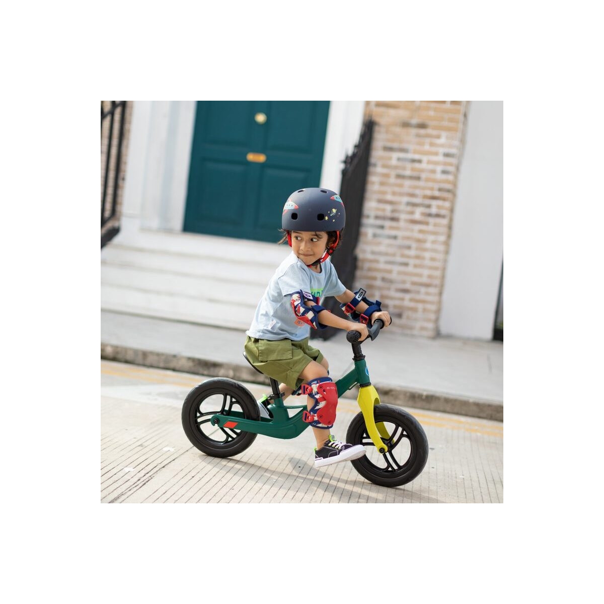 large Micro Balance Bike Lite Peacock Green e1753969477520