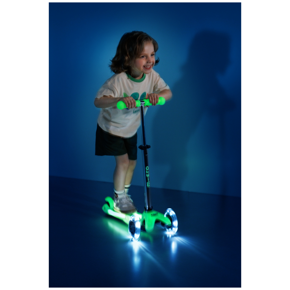 large Mini Micro Deluxe Glow LED Plus Icy Lime