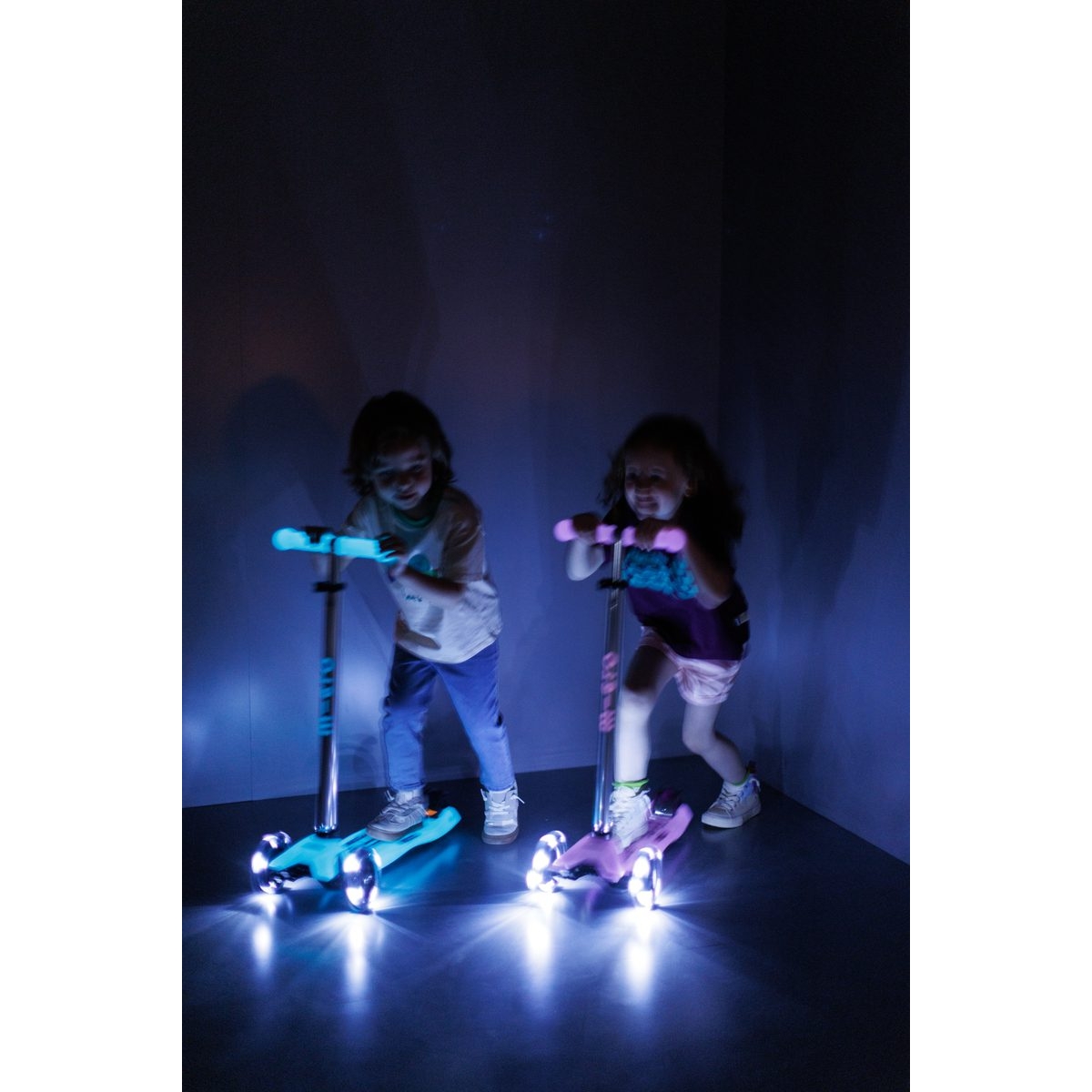 large Maxi Micro Deluxe Glow LED
