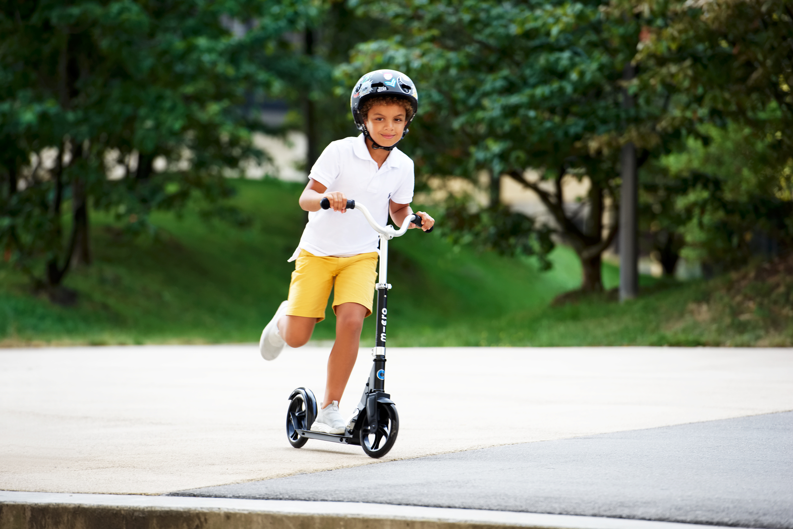 large Micro Cruiser Black