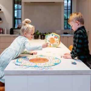 Scratch Europe Bugs Buzz / Search Observation Game