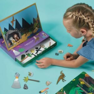 Floss & Rock Magnetic Play Scene