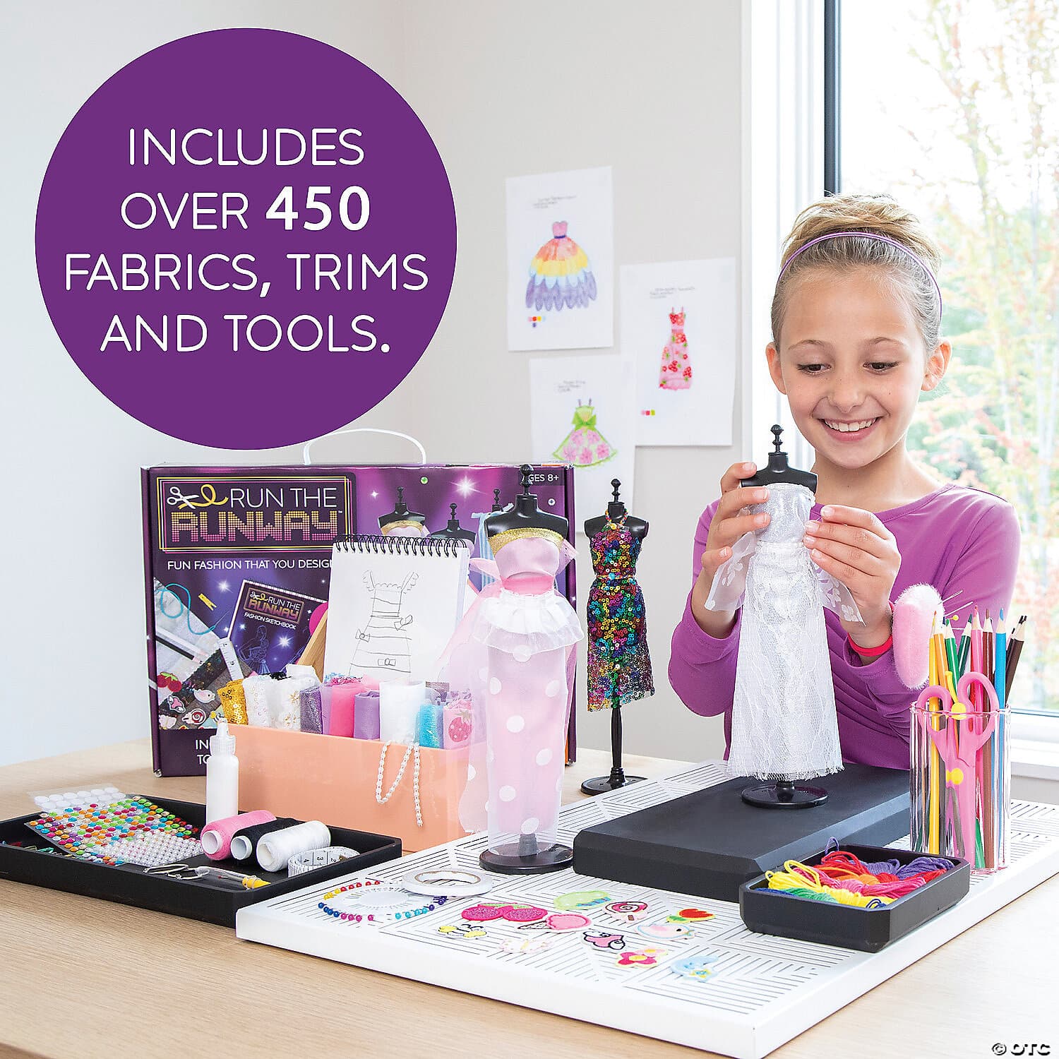 run-the-runway-fashion-design-kit14434388-a01.jpg